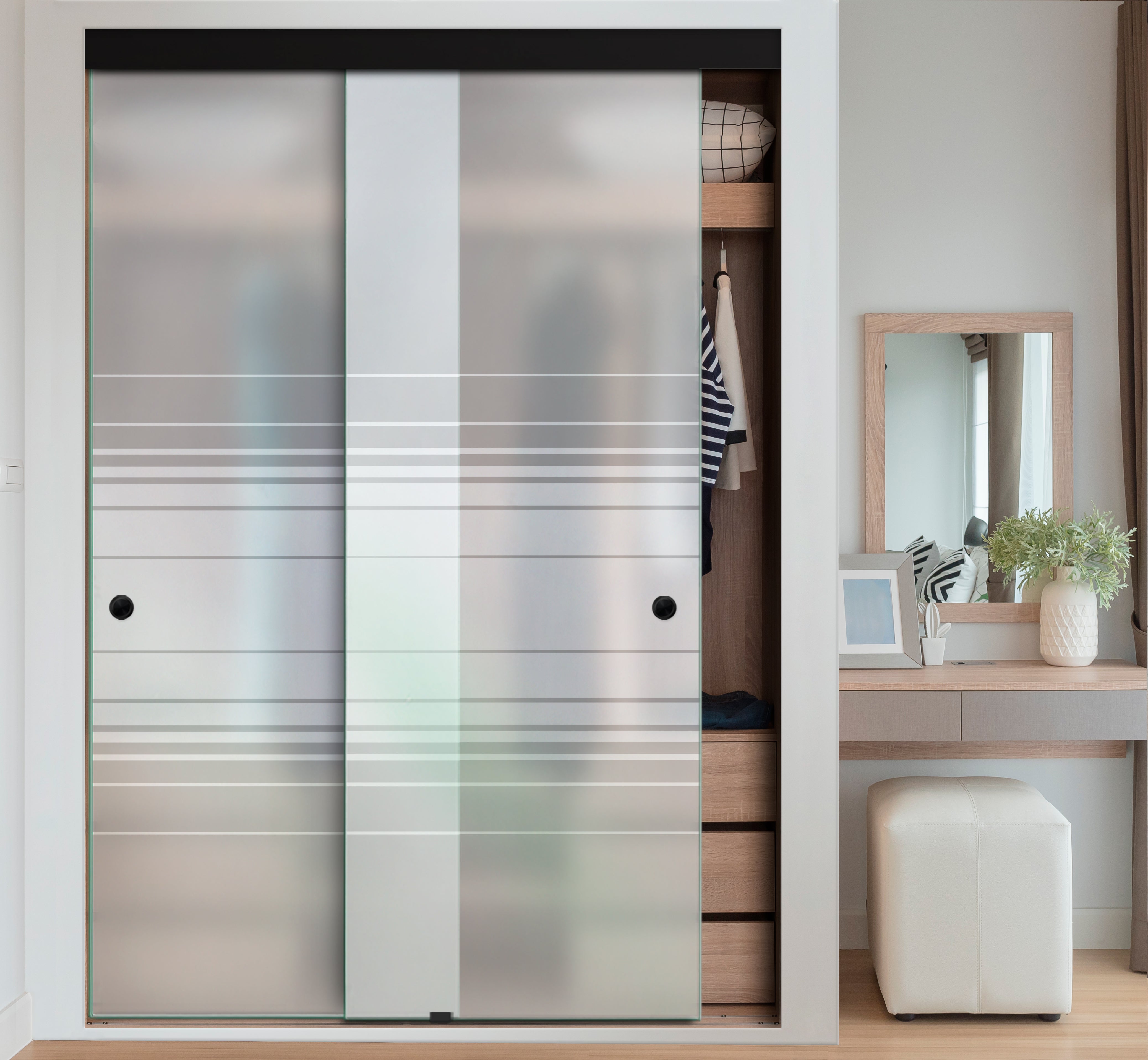 Puerta Corrediza De Vidrio Sin Marco Para Closet PCSM-1067